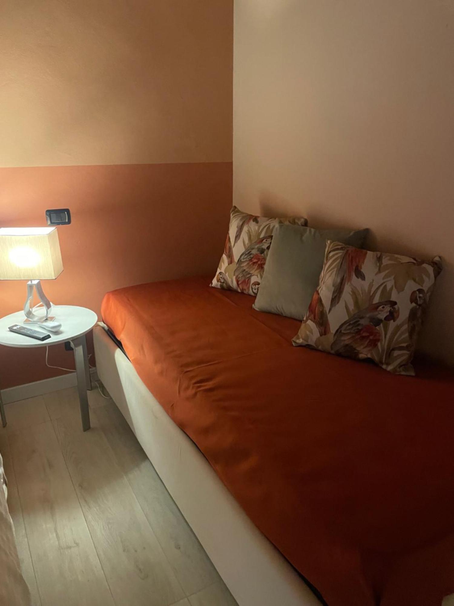 One-Bedroom Apartment,1596862601:JPEG